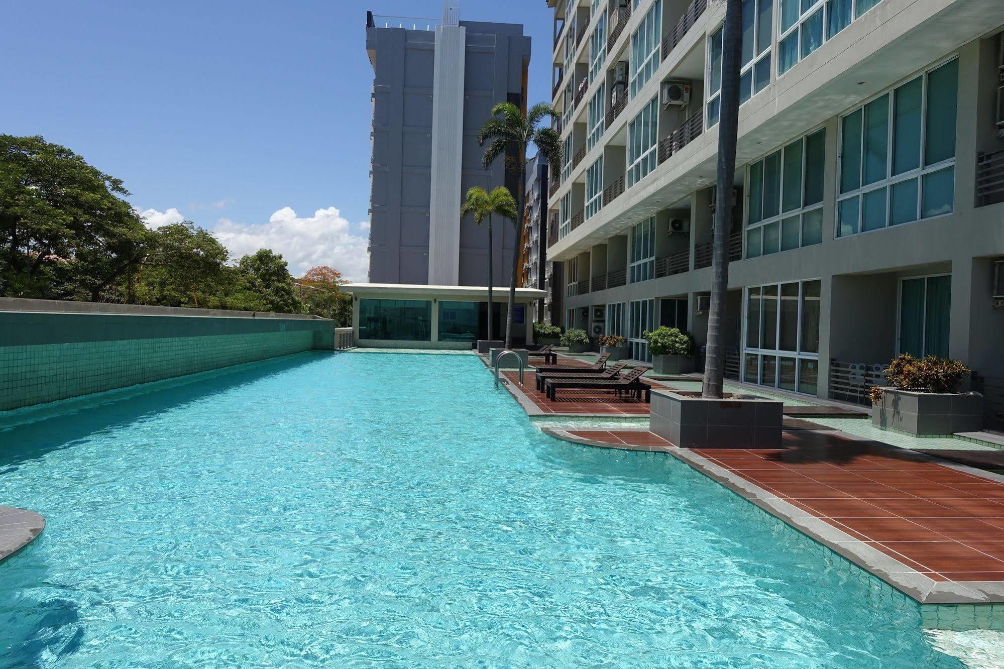 Musselana Condominium Jomtien Beach Buitenkant foto